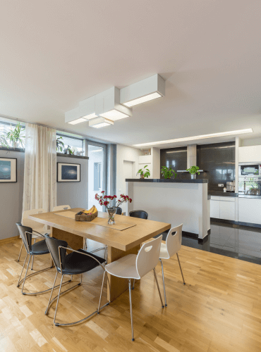 Kit / JK em Sua imobiliária em Porto Alegre